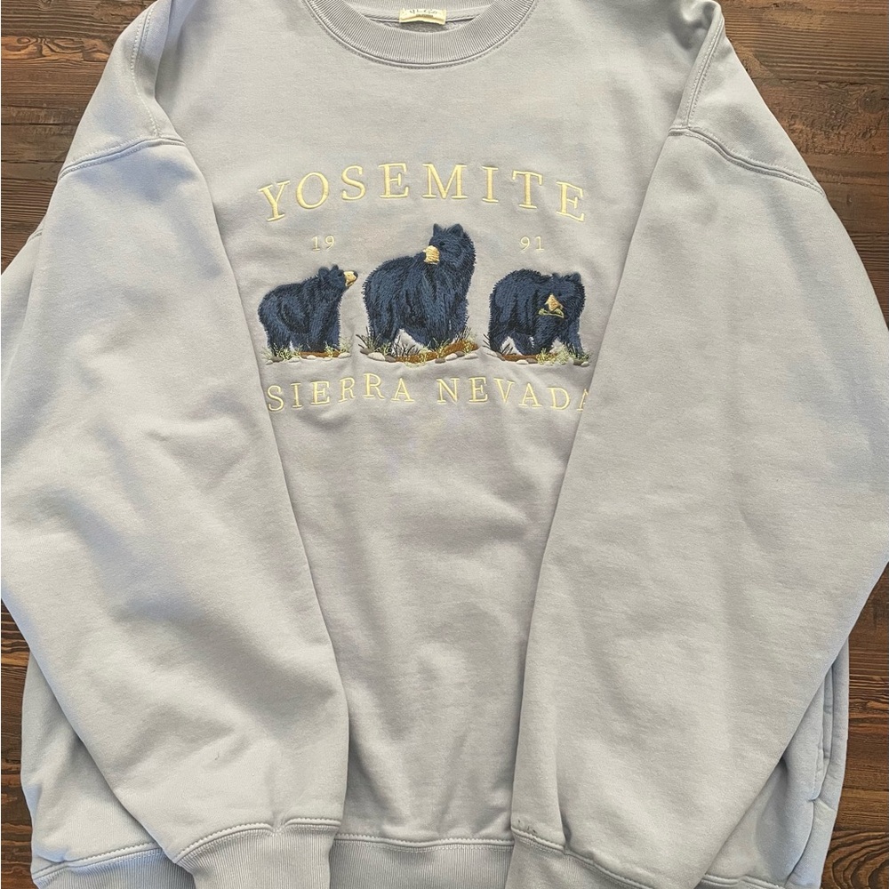 Brandy Melville Light blue Yosemite Crewneck